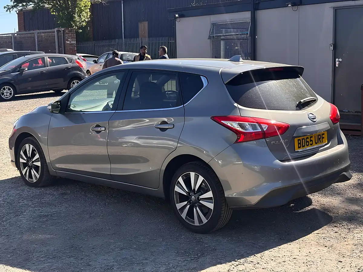 Used 2015 Nissan Pulsar N-Tec Grey - Interior and Exterior details 5