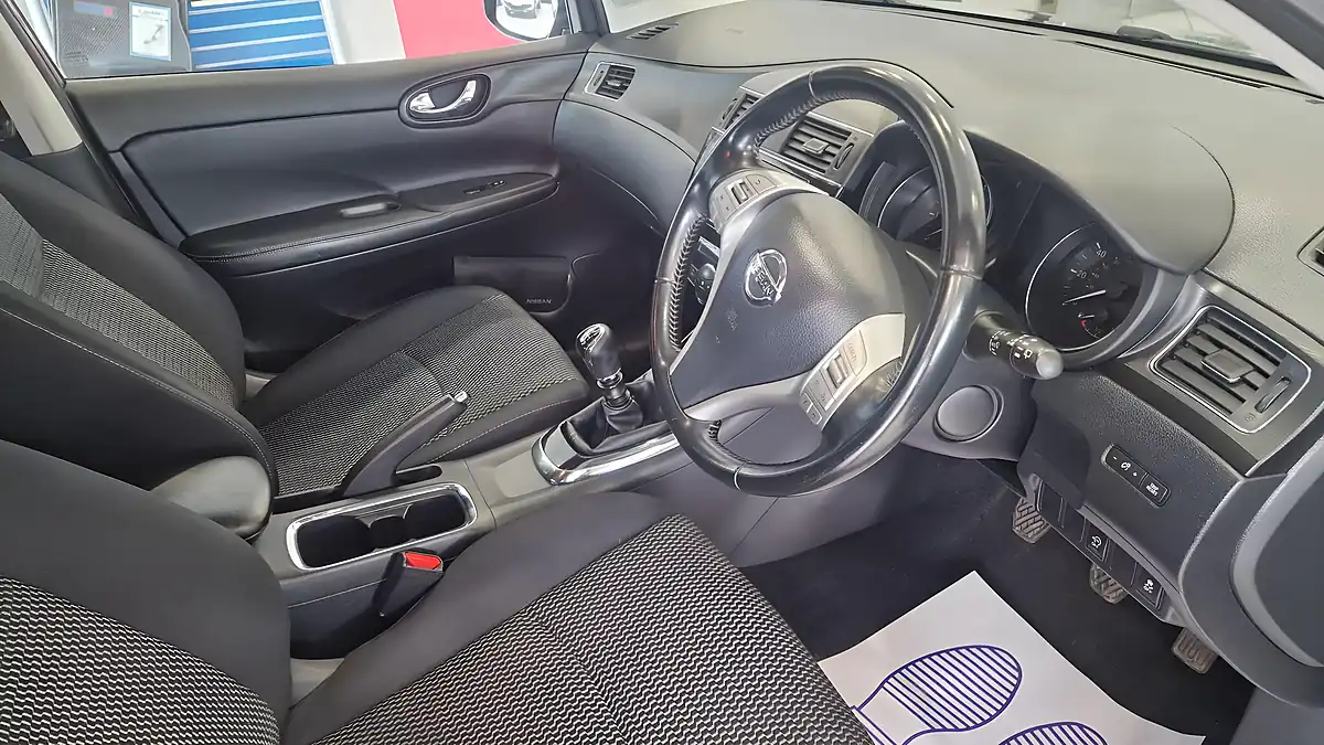 Used 2015 Nissan Pulsar N-Tec Grey - Interior and Exterior details 20