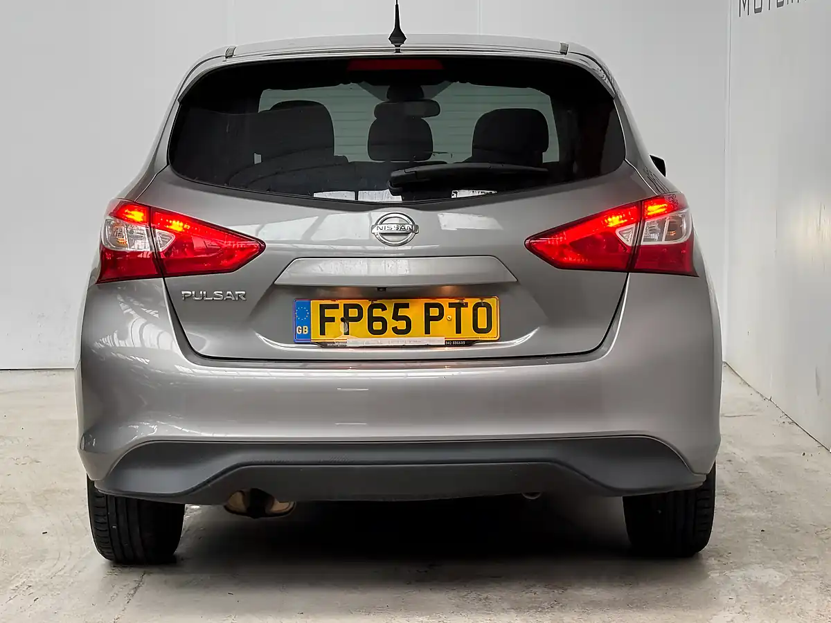 Used 2015 Nissan Pulsar N-Tec Twilight Grey - Interior and Exterior details 5