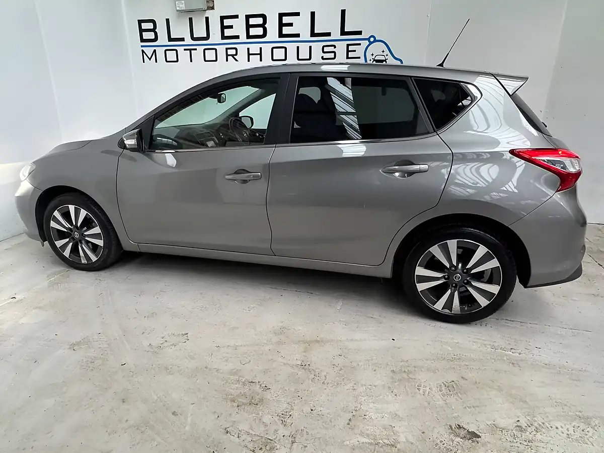 Used 2015 Nissan Pulsar N-Tec Twilight Grey - Interior and Exterior details 7