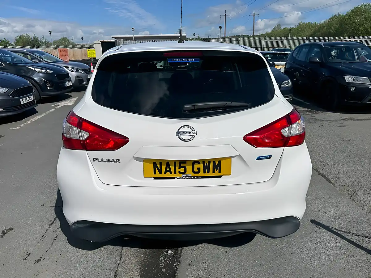 Used 2015 Nissan Pulsar N-Tec White - Interior and Exterior details 10