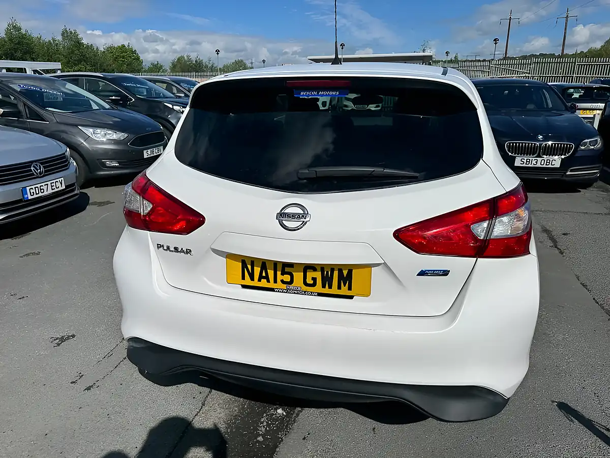 Used 2015 Nissan Pulsar N-Tec White - Interior and Exterior details 11