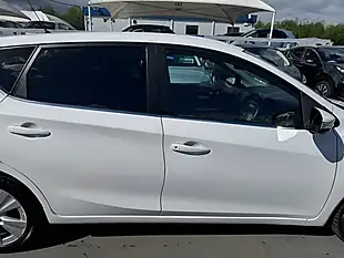 Used 2015 Nissan Pulsar N-Tec White - Interior and Exterior details 17