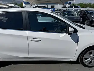 Used 2015 Nissan Pulsar N-Tec White - Interior and Exterior details 18