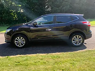 Used 2015 Nissan Qashqai Acenta+ Black - Interior and Exterior details 12