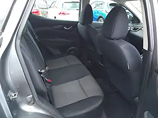 Used 2015 Nissan Qashqai Acenta Grey - Interior and Exterior details 15