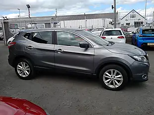 Used 2015 Nissan Qashqai Acenta Grey - Interior and Exterior details 9