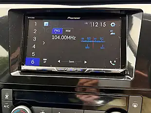 Used 2015 Nissan Qashqai Acenta Grey - Interior and Exterior details 5