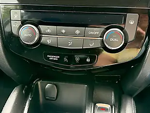 Used 2015 Nissan Qashqai Acenta Grey - Interior and Exterior details 6