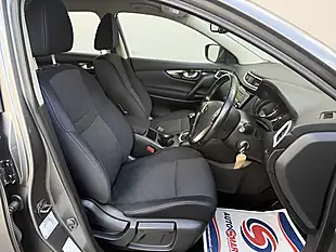 Used 2015 Nissan Qashqai Acenta Grey - Interior and Exterior details 9