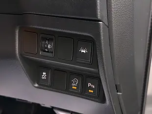 Used 2015 Nissan Qashqai Acenta Grey - Interior and Exterior details 17