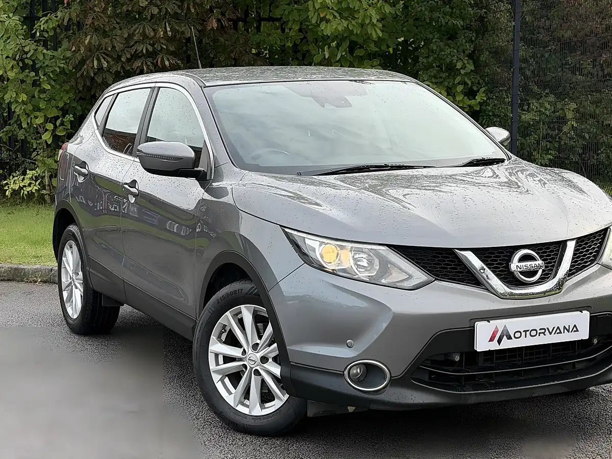Used 2015 Nissan Qashqai Acenta Grey - Interior and Exterior details 5