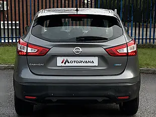 Used 2015 Nissan Qashqai Acenta Grey - Interior and Exterior details 9