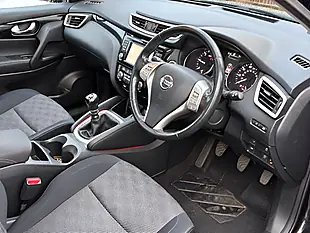 Used 2015 Nissan Qashqai Acenta Premium Black - Interior and Exterior details 2