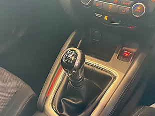 Used 2015 Nissan Qashqai Acenta Premium Red - Interior and Exterior details 18
