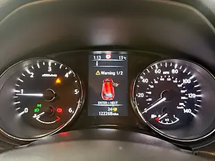 Used 2015 Nissan Qashqai Acenta Premium Red - Interior and Exterior details 19