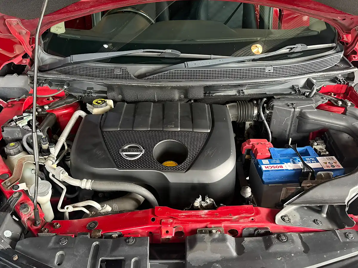 Used 2015 Nissan Qashqai Acenta Premium Red - Interior and Exterior details 20