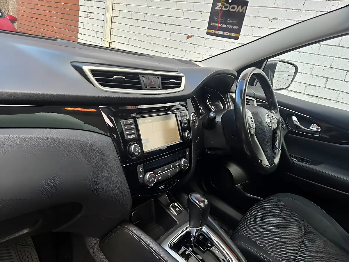 Used 2015 Nissan Qashqai Acenta Premium Xtron Grey - Interior and Exterior details 10