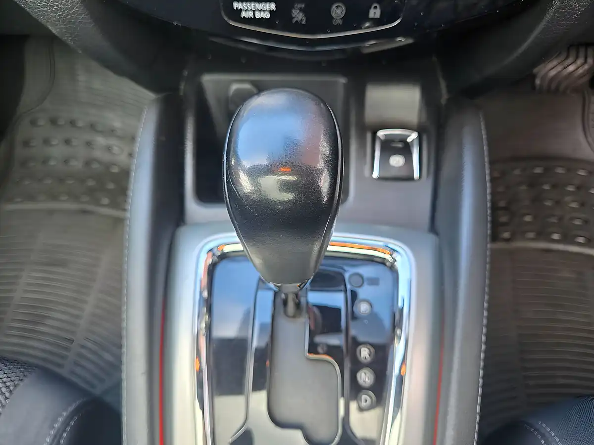 Used 2015 Nissan Qashqai Acenta Premium Xtron Grey - Interior and Exterior details 13