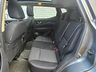 Used 2015 Nissan Qashqai Acenta Premium Xtron Grey - Interior and Exterior details 15