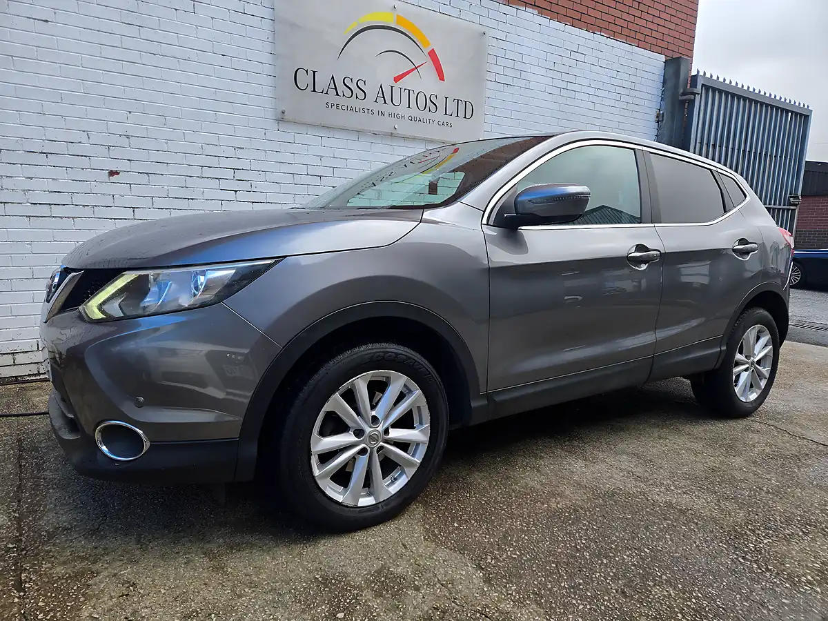 Used 2015 Nissan Qashqai Acenta Premium Xtron Grey - Interior and Exterior details 3