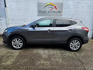 Used 2015 Nissan Qashqai Acenta Premium Xtron Grey - Interior and Exterior details 6