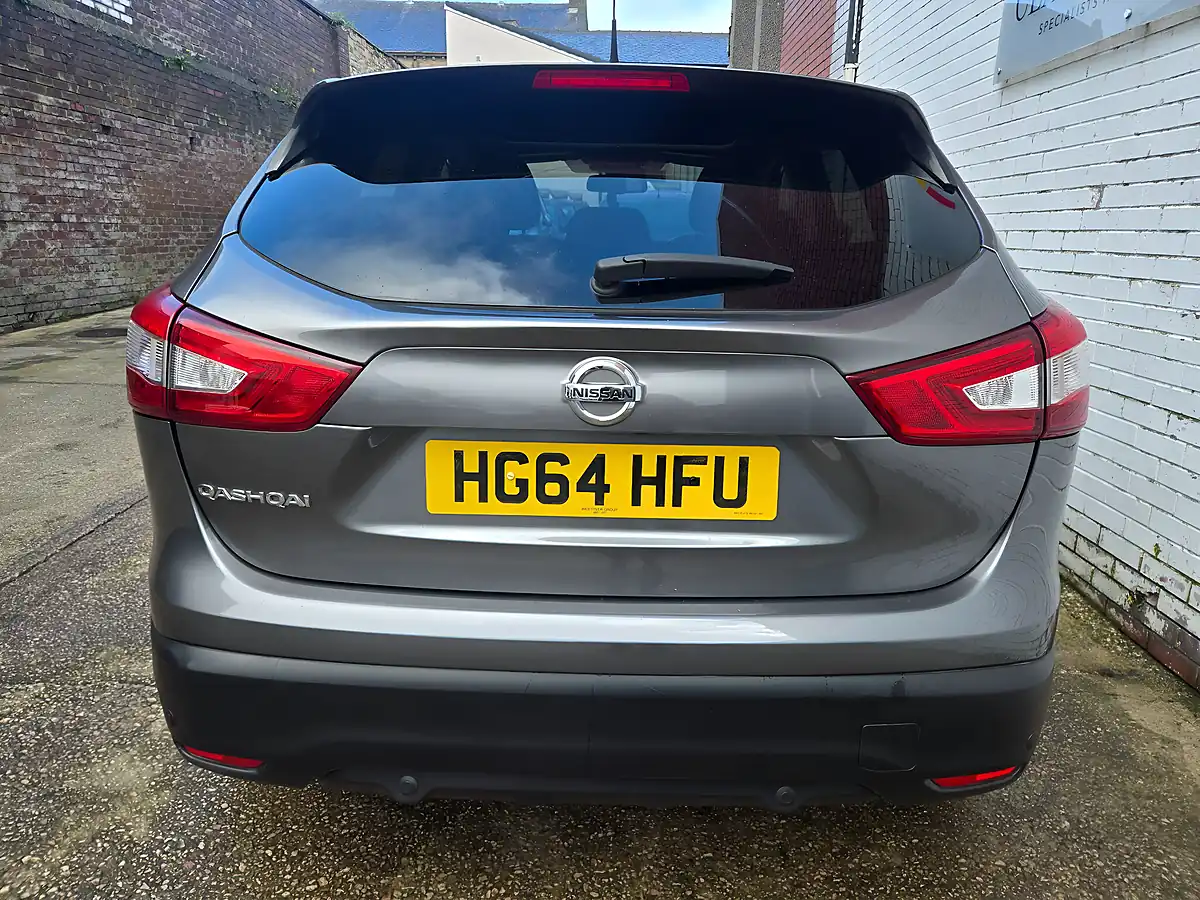 Used 2015 Nissan Qashqai Acenta Premium Xtron Grey - Interior and Exterior details 7