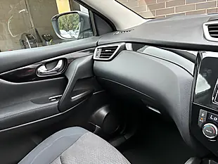 Used 2015 Nissan Qashqai Acenta Smart Vision Grey - Interior and Exterior details 18