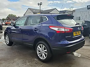 Used 2015 Nissan Qashqai Acenta Xtron Blue - Interior and Exterior details 5