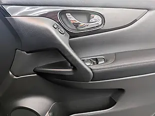 Used 2015 Nissan Qashqai N-Tec+ Black - Interior and Exterior details 14