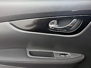 Used 2015 Nissan Qashqai N-Tec+ Black - Interior and Exterior details 17