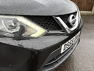 Used 2015 Nissan Qashqai N-Tec+ Black - Interior and Exterior details 3