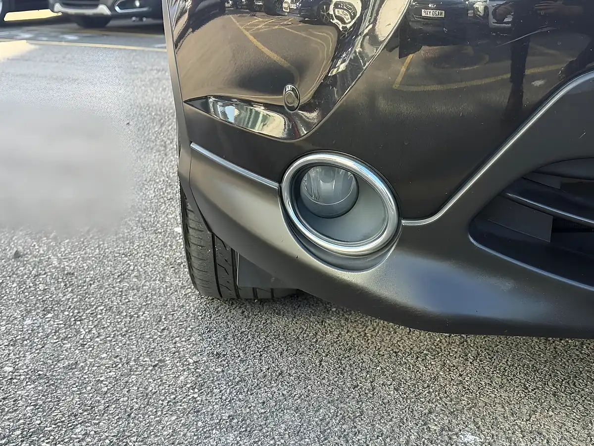 Used 2015 Nissan Qashqai N-Tec+ Black - Interior and Exterior details 10
