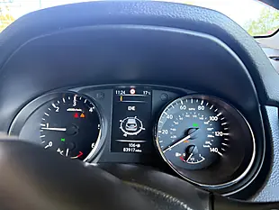 Used 2015 Nissan Qashqai N-Tec+ Black - Interior and Exterior details 15