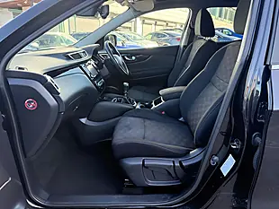 Used 2015 Nissan Qashqai N-Tec+ Black - Interior and Exterior details 19