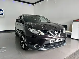 Used 2015 Nissan Qashqai N-Tec Black - Interior and Exterior details 3