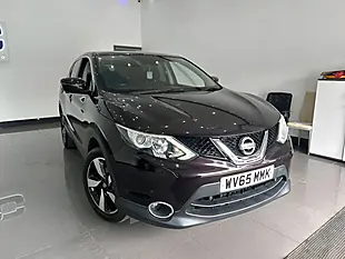 Used 2015 Nissan Qashqai N-Tec Black - Interior and Exterior details 7