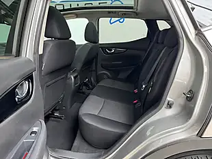 Used 2015 Nissan Qashqai N-Tec+ Blade Silver - Interior and Exterior details 10