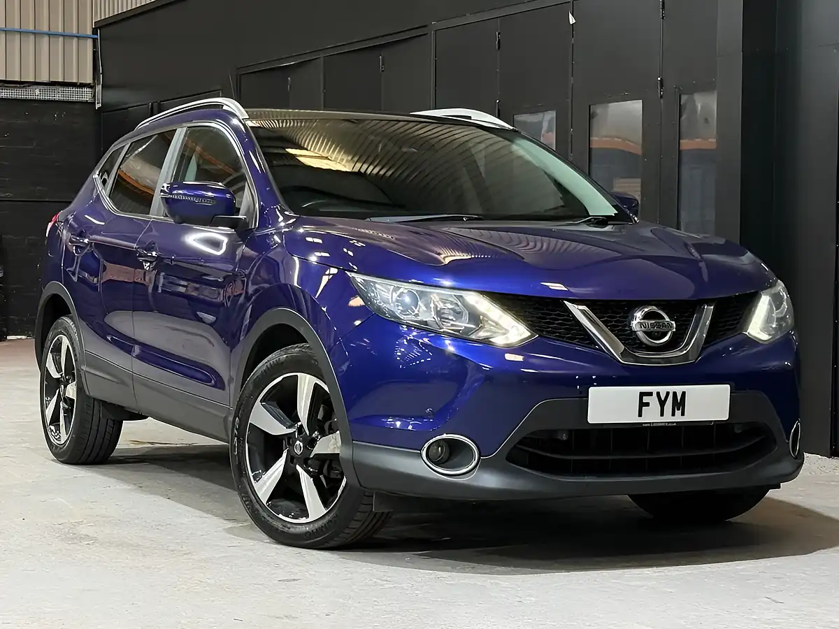 Used 2015 Nissan Qashqai N-Tec+ Blue - Interior and Exterior details 3