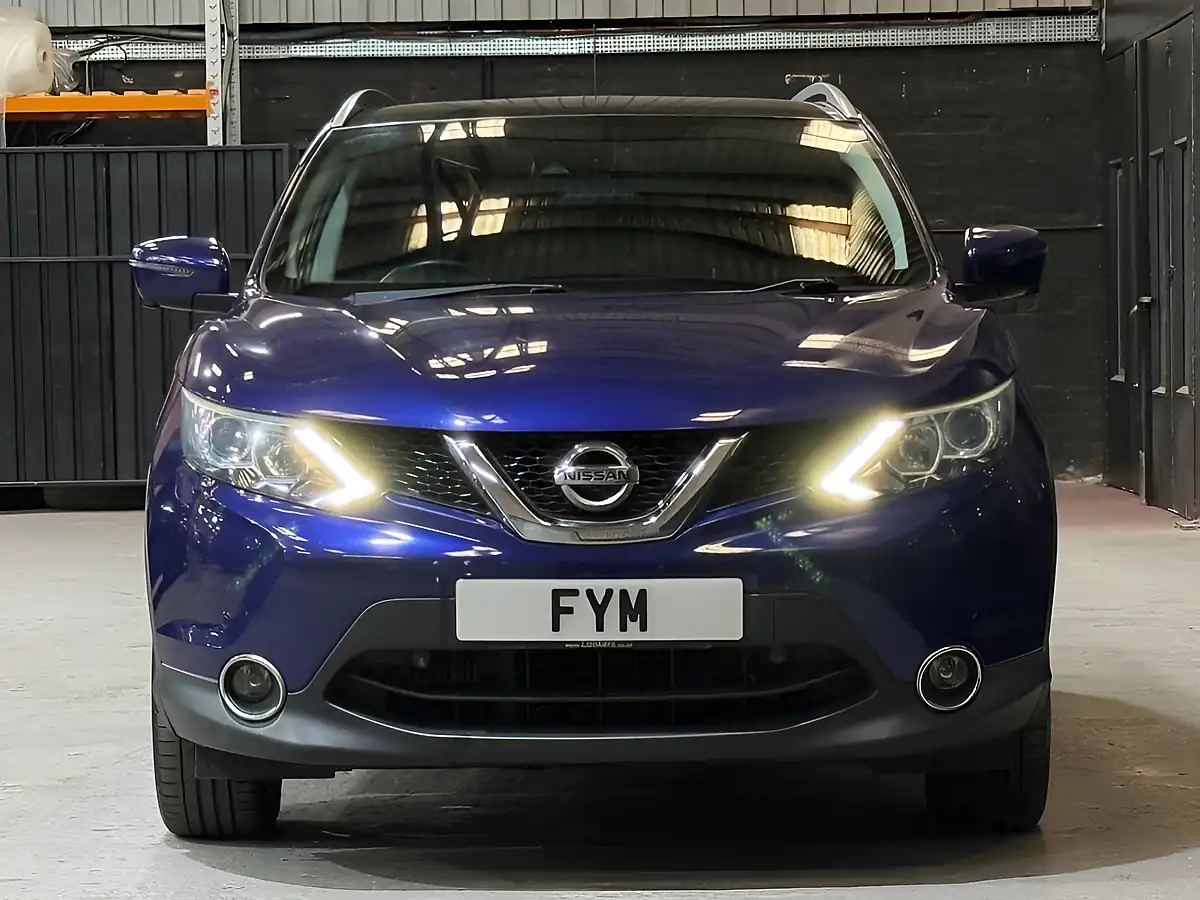 Used 2015 Nissan Qashqai N-Tec+ Blue - Interior and Exterior details 7