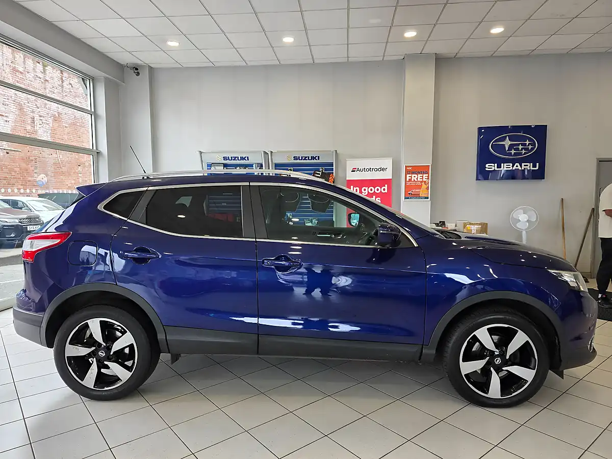 Used 2015 Nissan Qashqai N-Tec+ Blue - Interior and Exterior details 6