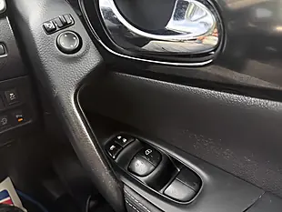 Used 2015 Nissan Qashqai N-Tec+ Blue - Interior and Exterior details 17