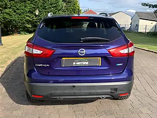 Used 2015 Nissan Qashqai N-Tec+ Blue - Interior and Exterior details 14