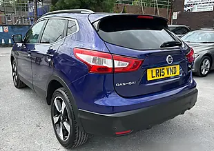 Used 2015 Nissan Qashqai N-Tec+ Blue - Interior and Exterior details 5