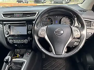 Used 2015 Nissan Qashqai N-Tec+ Blue - Interior and Exterior details 14