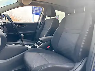 Used 2015 Nissan Qashqai N-Tec+ Blue - Interior and Exterior details 18