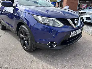 Used 2015 Nissan Qashqai N-Tec+ Blue - Interior and Exterior details 4