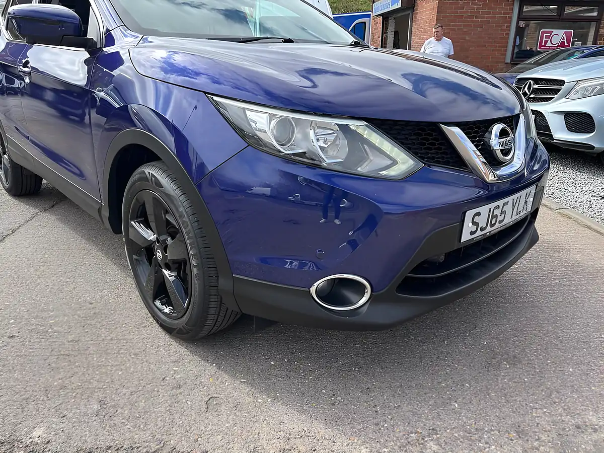Used 2015 Nissan Qashqai N-Tec+ Blue - Interior and Exterior details 4