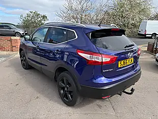 Used 2015 Nissan Qashqai N-Tec+ Blue - Interior and Exterior details 6