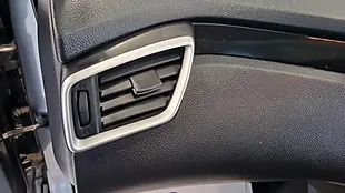 Used 2015 Nissan Qashqai N-Tec+ Grey - Interior and Exterior details 12